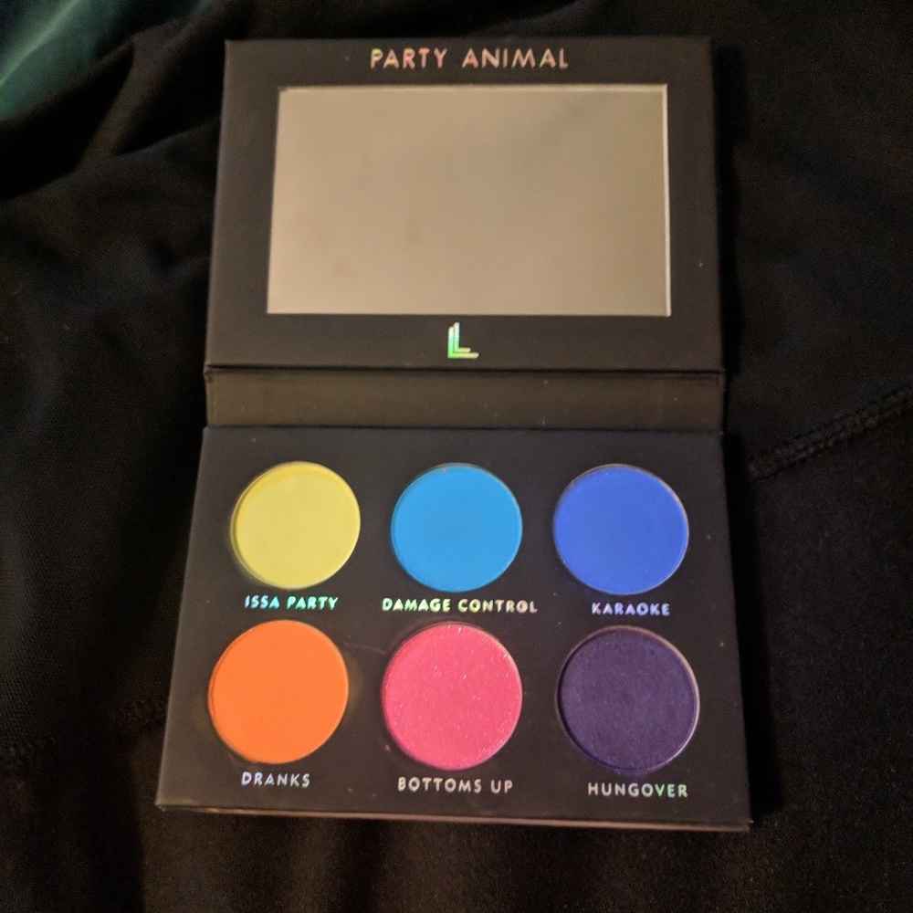 Laura Lee Pressed Pigment Eyeshadows